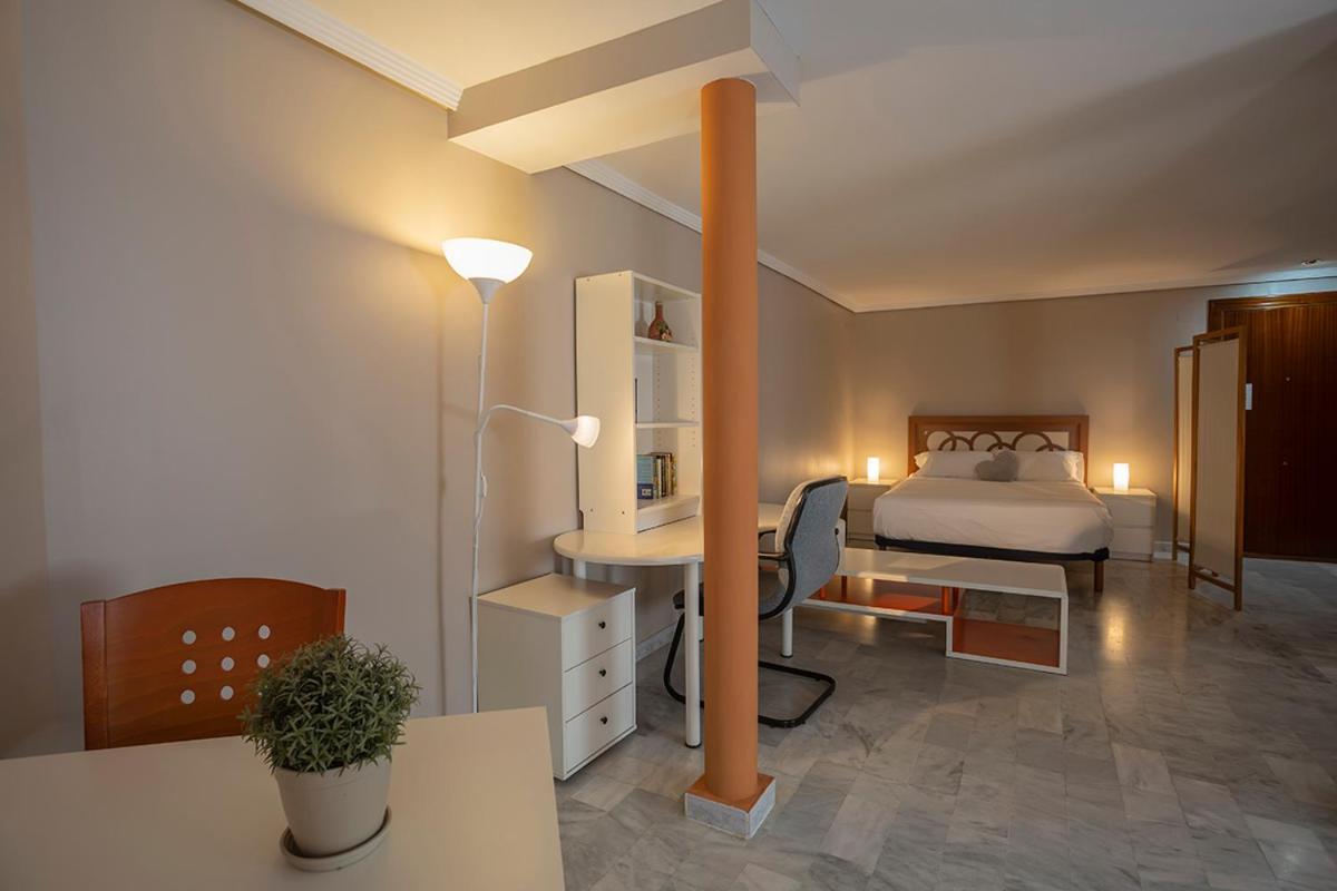 Francos 3 Sevilla Urban Apartment المظهر الخارجي الصورة